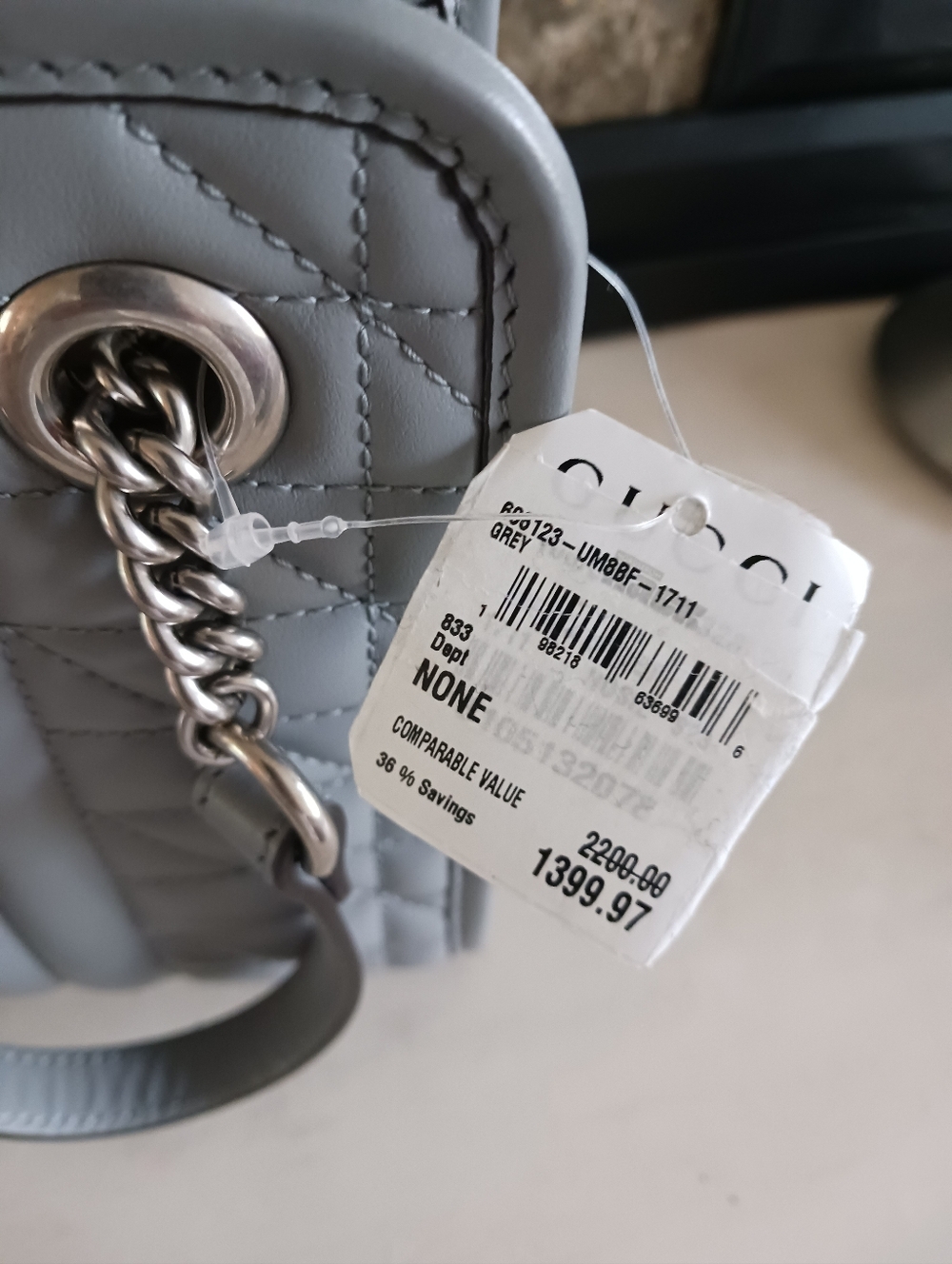 Gucci GG Marmont Crossbody Leather Handbag - Picture 6 of 11